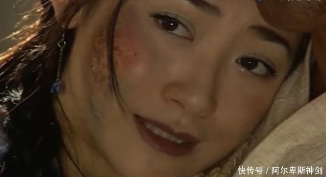 认出|原来蛛儿一开始就认出张无忌了，却装作不知道，原因才最心酸