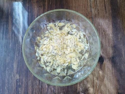 小孩子|小孩子的补钙小零食不用烤箱也能做,一口一个还可以当早餐