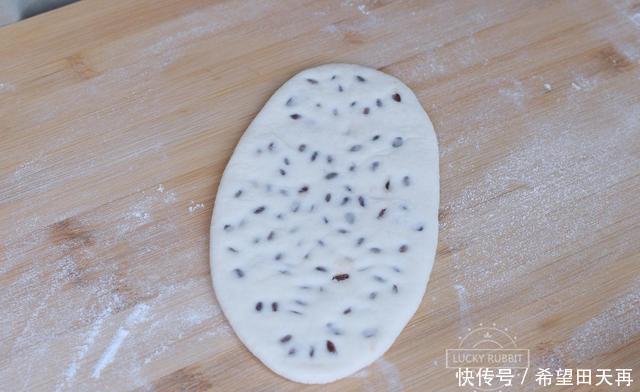  做好|红豆卷翻车现场，丑得不想下口，原来是这里没做好，别犯这种错误