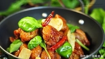 好吃|教你“吃鸡”的最好的做法,简单又好吃,你学会了吗