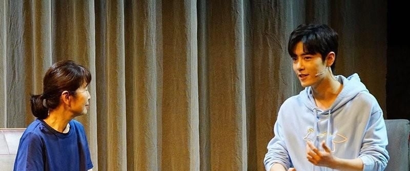  现场|《人民文娱》发布现场花絮, 肖战惊鸿一面, 大合照靠边站