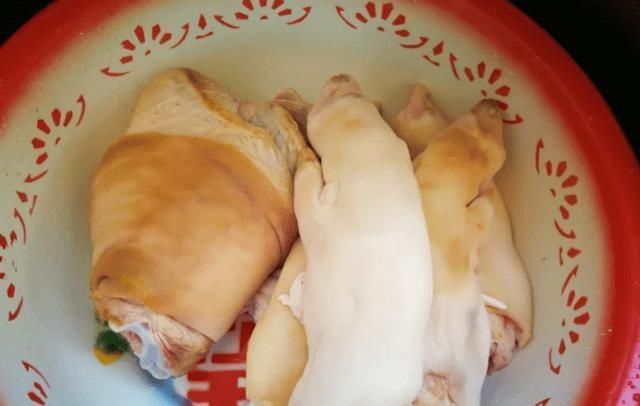 酥软|卤猪蹄,调卤汁很多人会出错,用它调汁,酥软喷香,大人小孩爱吃