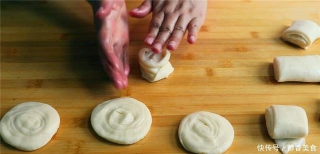 照样|做糖饼一点都不难,不用发面不用饧面,照样柔软香甜