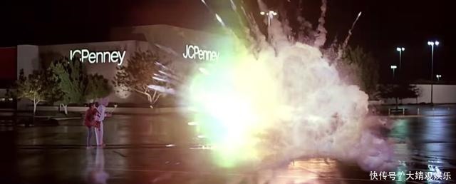 致敬|《回到未来》35年,向影史最牛逼的时间旅行致敬