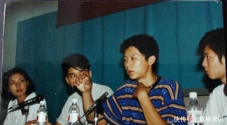  后脑勺|明星最重要的是眉形, 看蒋欣宋茜这眉毛都快顶到后脑勺了