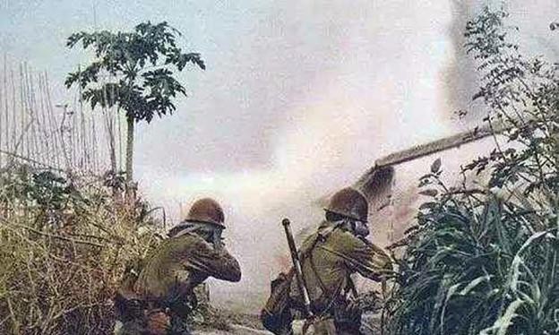 找回|机密文件丢失,刚找回却正好碰到日军,两名小战士的结局让人泪奔