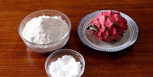  油腻|不要在火龙果直接吃是面粉做的，又甜又软不油腻