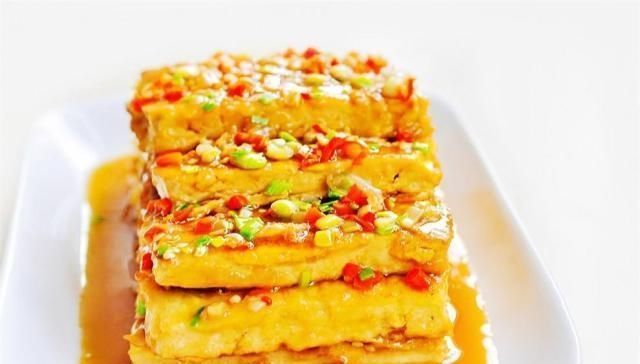 窍门|豆腐完整不碎,不粘锅且外酥里嫩,我有窍门,想学得来