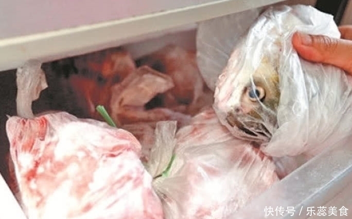 请告知删除|冰柜里的冻肉“硬如石头”?别用冷水泡,只需1步,化肉快不变味