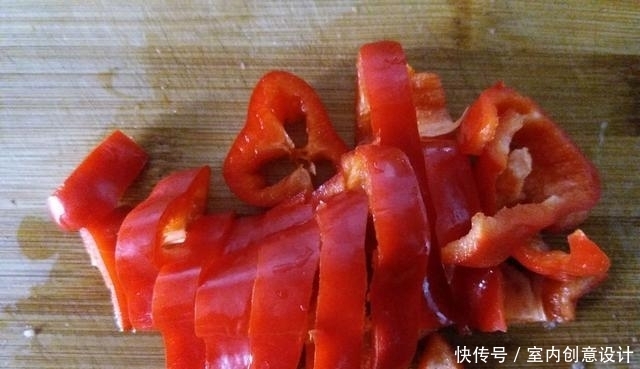 食材|5分钟出锅,3种食材1锅出,天越热越馋它,次次空盘吃不腻