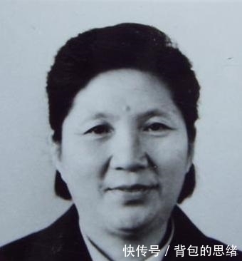 成新|她17岁面见毛主席，59岁成新中国第2位女副总理，享年90岁