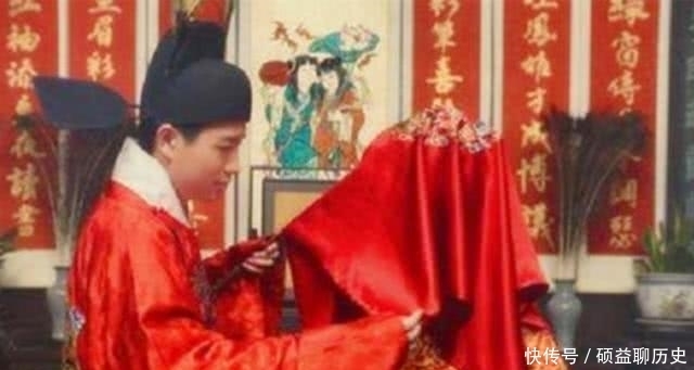 居住的地方|男女结婚之时，为什么一定要“一拜天地、二拜高堂、夫妻对拜”？