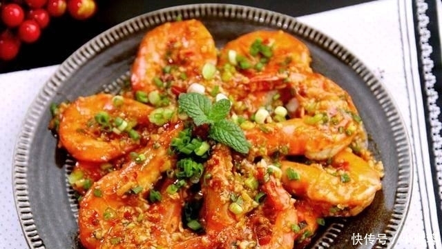 大虾|正宗油焖大虾这么做,简单美味、皮酥肉嫩,家中做出饭店味道