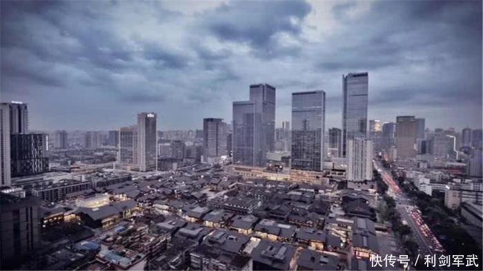  汇丰|事件败露后，汇丰终于付出代价！股价跳水式下跌，中方抵制成功了