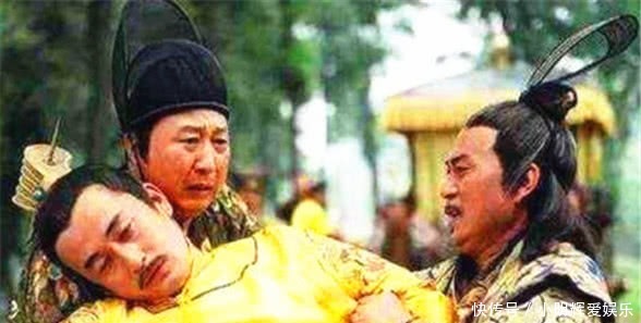 算卦|算卦：出去就回不来，皇帝大怒：回来就杀你！结果皇帝真没回来