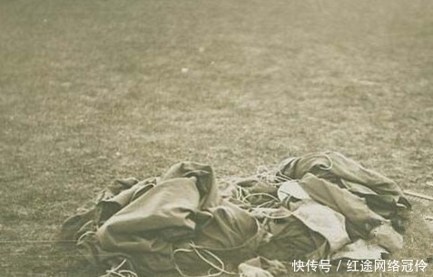 埃菲尔铁塔|第一个从埃菲尔铁塔上跳下的人:一个“疯子”发明家