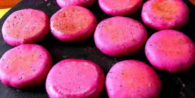  油腻|不要在火龙果直接吃是面粉做的，又甜又软不油腻