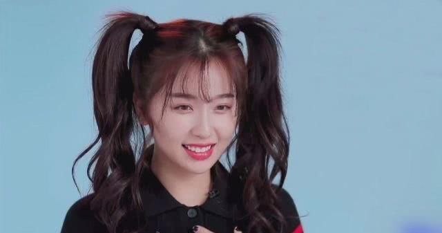 明白|蔡徐坤宣布新赛制,看虞书欣和大家的反应,终于明白她为何镜头多