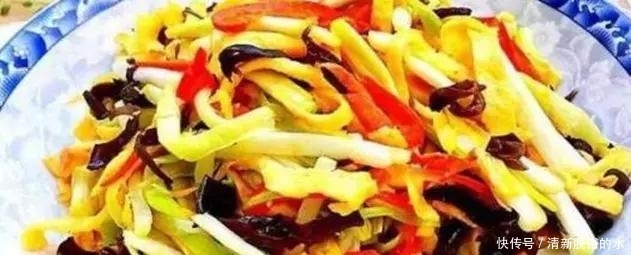 鸡翅|一家人做的几道下饭菜,营养美味,简单易学,一家人吃的很满足