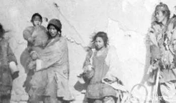 孩子|苏联大兵劫9名日本女护理,19年后深山中生出了73个孩子!