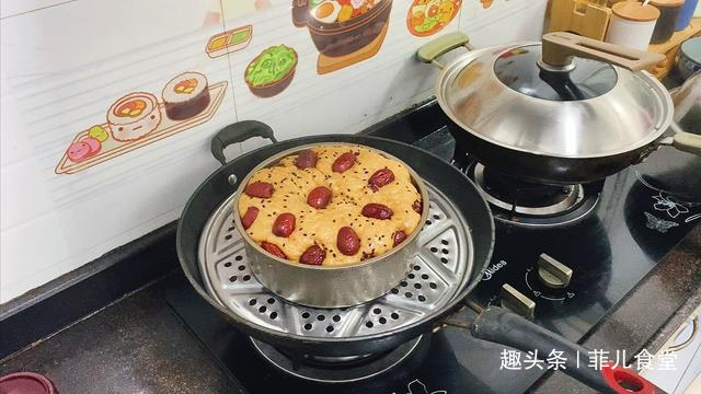  一料|蒸发糕时，只放酵母就错了，多加一料，发糕蓬松香甜，无酸味