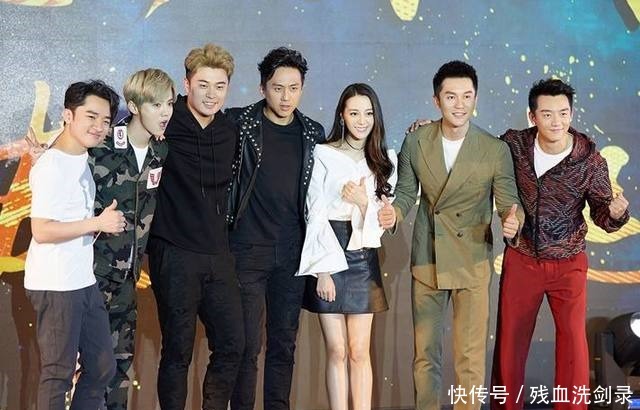 出手|迪丽热巴为这部戏推掉《跑男》,中国首部性感喜剧导演又出手了