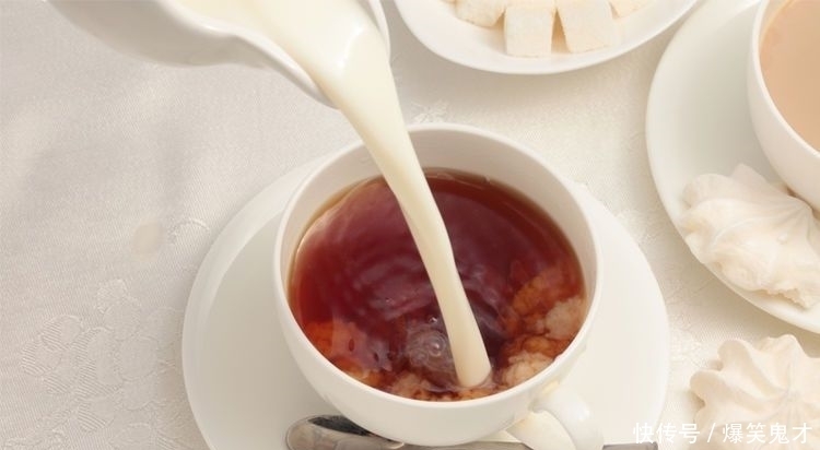 奶茶|如何在家制作奶茶?下面就来教您