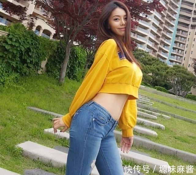  女性|牛仔裤穿出女性秀美身材，洋气又气质，散发女性独特魅力！