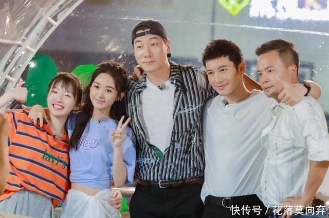 闺女|她成芒果台“亲闺女”,资源太好,刚录完中餐厅又接档新综艺