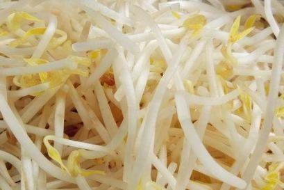  香脆|炒豆芽时，直接炒就“废”了，多加一步，豆芽香脆，不出水