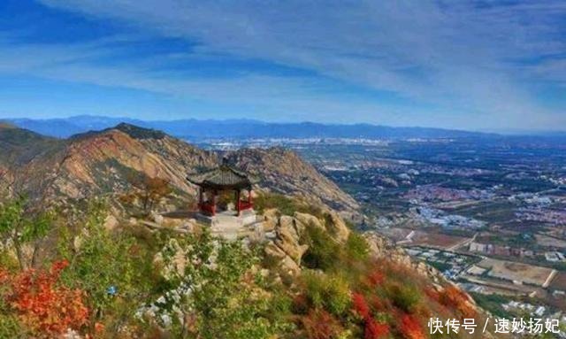  山路|七绝：举步莫愁山路险，平生只爱最高楼