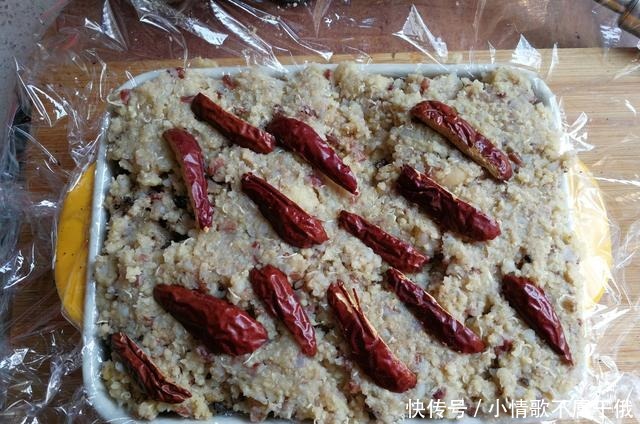 不用|不用破壁机,不用上蒸锅,教您做最简单的杂粮糕,营养好还管饱