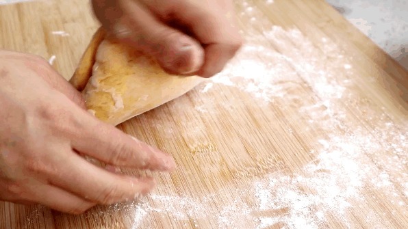  肉夹馍|这种南瓜千层饼，在家就能做，口感独特，馅料丰富，比肉夹馍还香