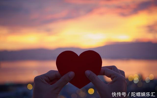 醒悟|那些说到心坎里的爱情句子,现实扎心,看后瞬间醒悟