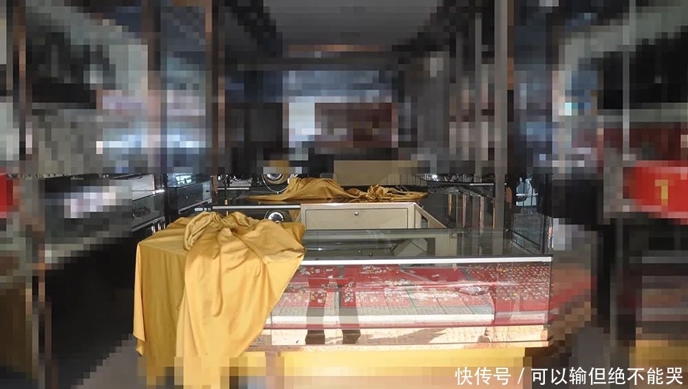  疑人张某某|犯罪嫌疑人抓到了！340余件黄金首饰也追回了