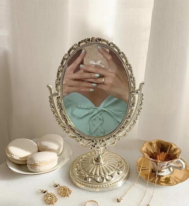 对镜|解锁对镜自拍技巧,分分钟在家拍出大片!