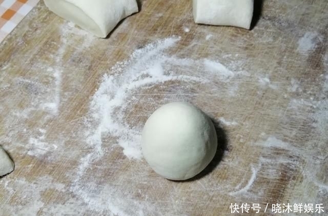 面团|现蒸馒头这样做，20分钟就搞定，香甜软糯，简单好吃，早餐不再愁