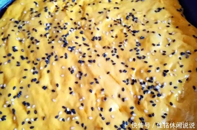 分钟|粗粮细做,快速早餐手不沾面南瓜饼,10分钟搞定!