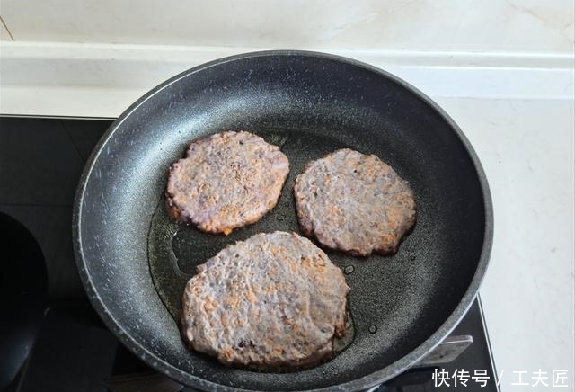 好吃|3分钟早餐煎饼，不用水不揉面，手不沾面1勺1个，简单好吃还不胖