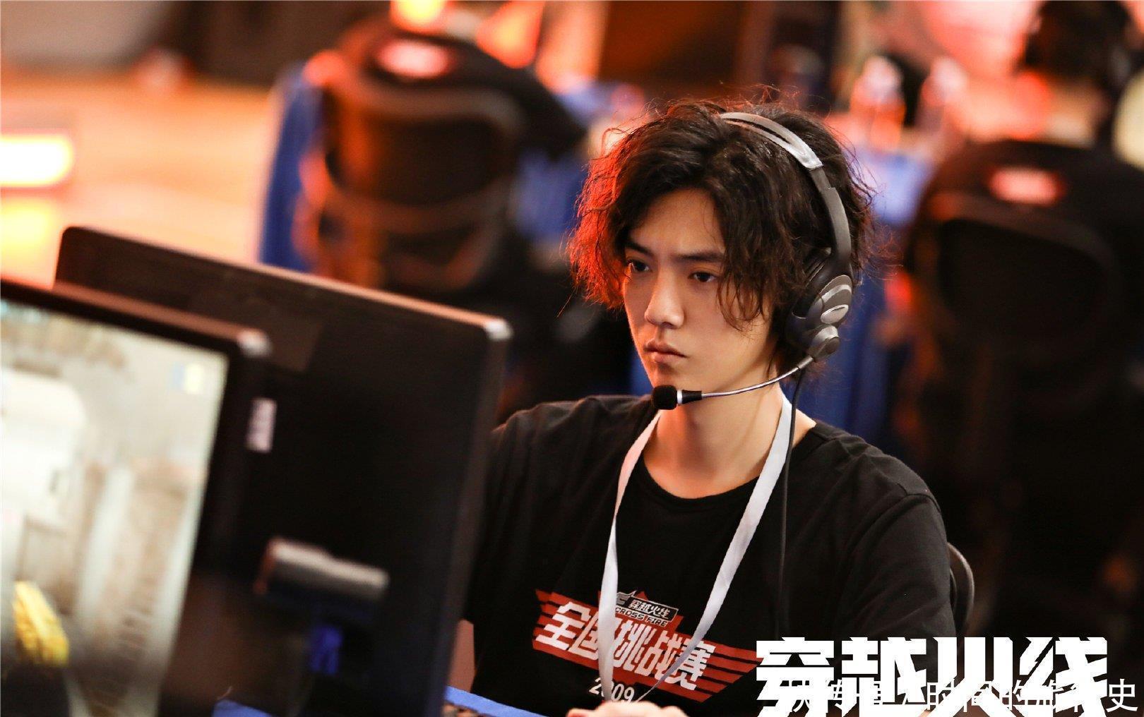  收官|穿越火线完美收官，鹿晗的表现如何，新剧评分给出答案！