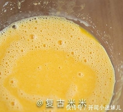  倒入|黑糖珍珠舒芙蕾松饼