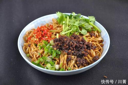  福州拌面|夏季里的拌面，各有风情又开胃饱腹