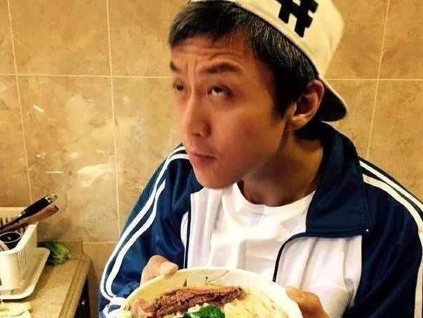 餐厅|难怪邓超餐厅1碗鸡蛋面卖35元,却无人吐槽,看到实物闭嘴了