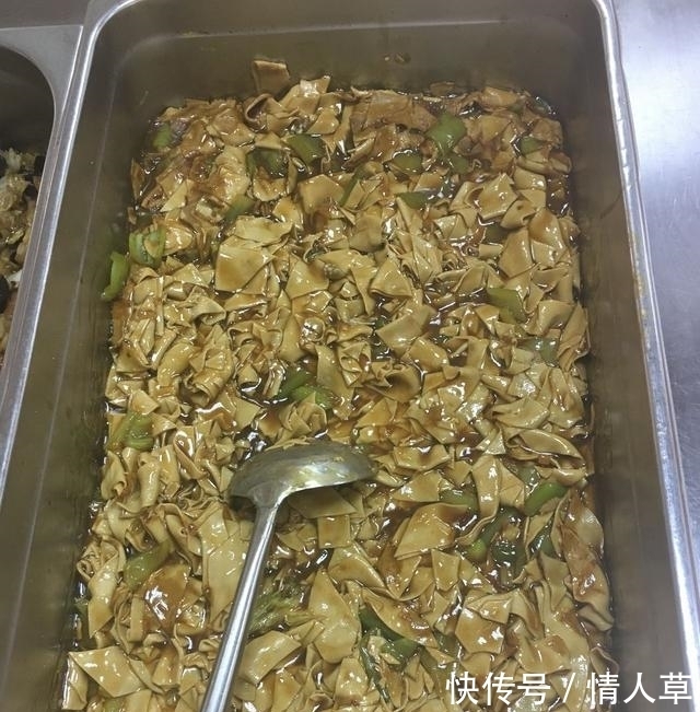 食堂|某国企食堂的晚餐, 一看就是北方的, 能碰到熟人么