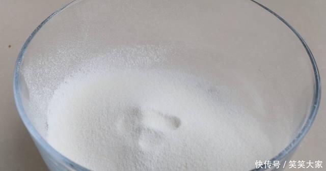 不用|大米别煮粥了,做成懒人早餐,外脆里软,不用发酵,搅一搅就出锅