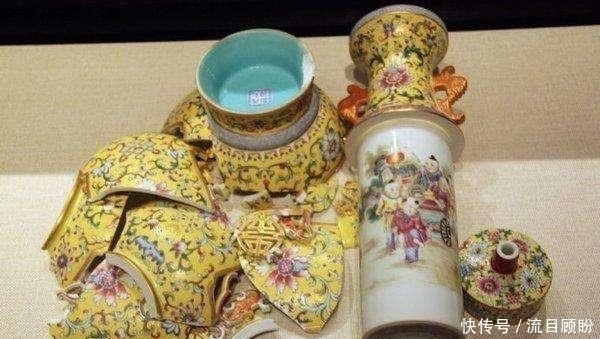 珐琅|王刚一锤子砸碎价值2亿的珐琅彩瓷器,专家这次真的成砖家!