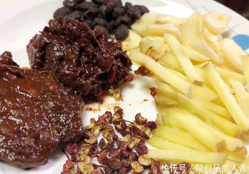 不腻|美味的“酱香回锅肉”肉片肥而不腻，酱香浓郁简单易上手