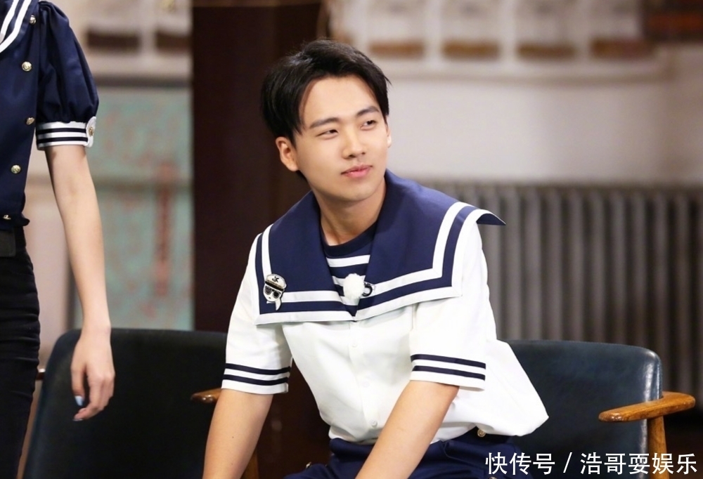 蔡徐坤|《奔跑吧》蔡徐坤,热度超《中餐厅》赵丽颖,成最热真人秀嘉宾!