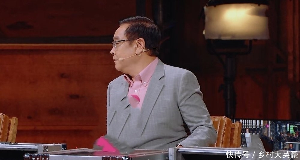  郭敬明之间|有一种富豪，叫连续怼郭敬明两年，还有一种S卡，叫早就认识