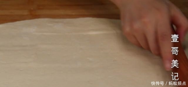  天天|豆腐不要红烧了，教你新做法，营养又解馋，我家天天吃不腻